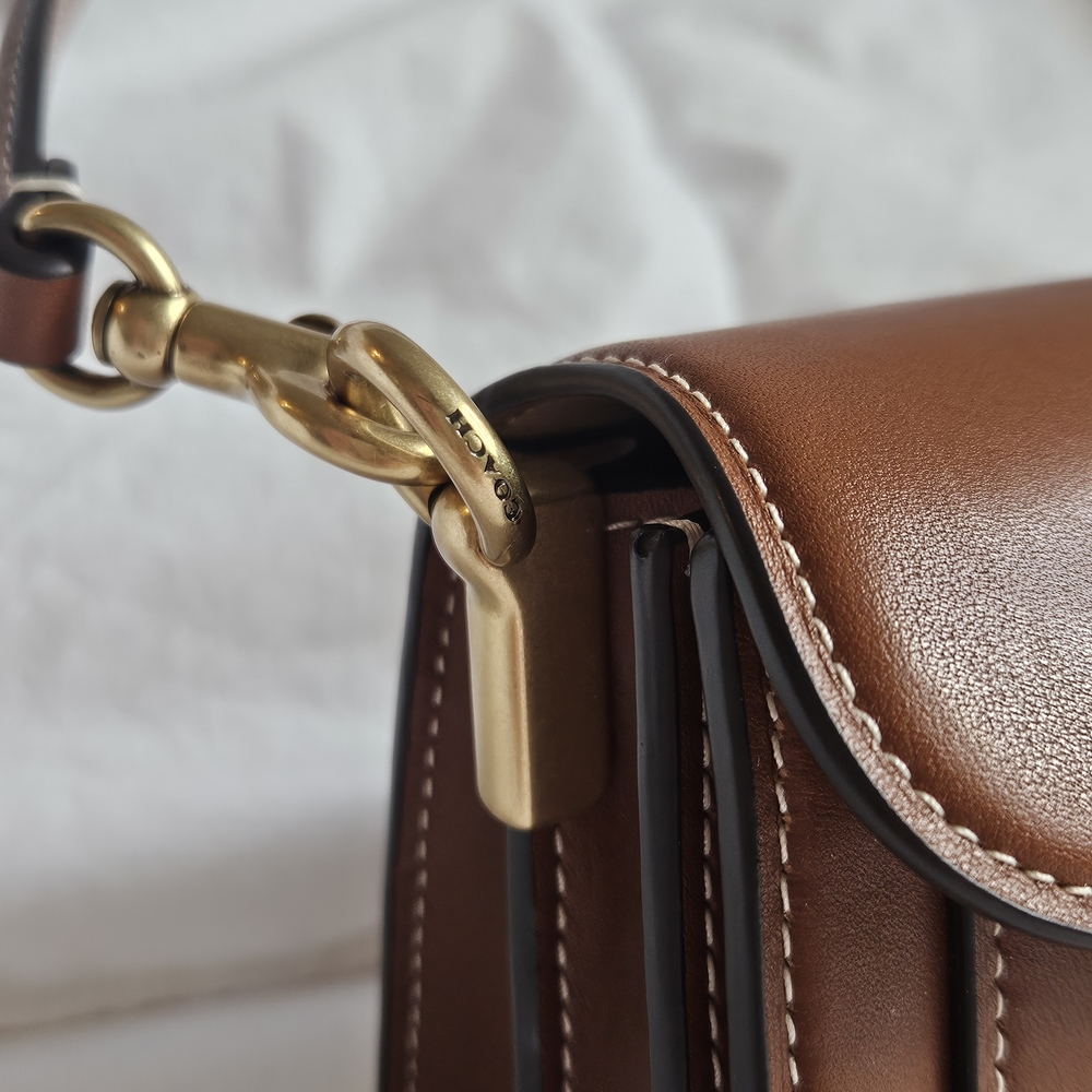 Coach Tabby 20 Shoulder Bag in Tan Brown - Picture 2 of 14